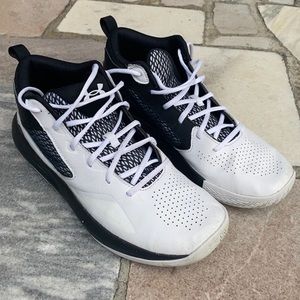 Men’s Under Armour Shoes Size 11